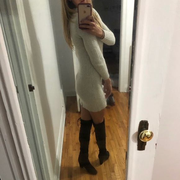 ♾ Dynamite grey sweater dress ♾ - Picture 2 of 7